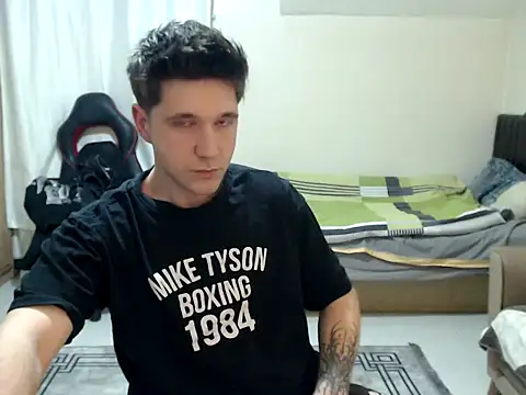 Snapshot of 2handsomemann chatting on February 4, 2026, 6:03 pm 2handsomemann online show from February 4, 2026, 6:03 pm