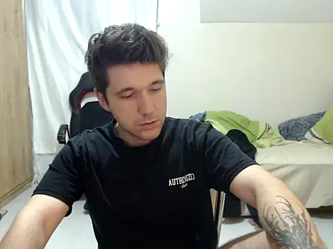 Snapshot of 2handsomemann chatting on September 25, 2025, 7:42 pm 2handsomemann online show from September 25, 2025, 7:42 pm