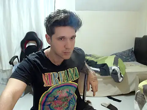 Snapshot of 2handsomemann chatting on October 4, 2025, 8:43 pm 2handsomemann online show from October 4, 2025, 8:43 pm