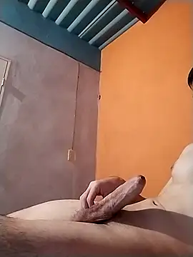 KingMaxiZ online show from October 1, 2025, 5:56 am