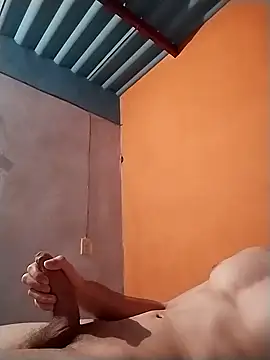 KingMaxiZ online show from September 29, 2025, 4:30 am