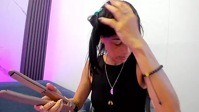 ShaunaDream online show from March 28, 2026, 12:17 pm