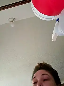 LacyLaurent online show from April 3, 2026, 2:01 pm