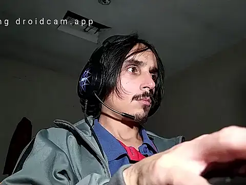 Snapshot of papito20cm chatting on September 25, 2025, 5:02 am papito20cm online show from September 25, 2025, 5:02 am