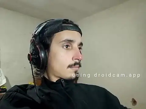 Snapshot of papito20cm chatting on September 19, 2025, 7:07 pm papito20cm online show from September 19, 2025, 7:07 pm