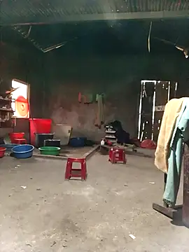 Snapshot of quynhkoolbae chatting on October 28, 2025, 11:36 pm quynhkoolbae online show from October 28, 2025, 11:36 pm