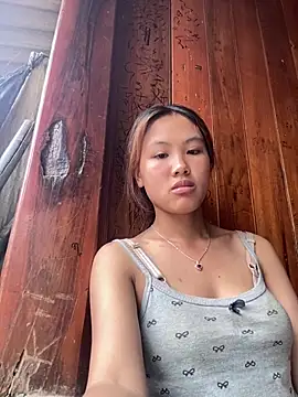 Snapshot of May_nhi chatting on July 14, 2026, 10:21 am May nhi online show from July 14, 2026, 10:21 am