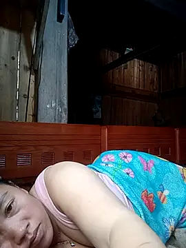 Snapshot of miumiu_00 chatting on July 8, 2026, 5:19 am miumiu 00 online show from July 8, 2026, 5:19 am