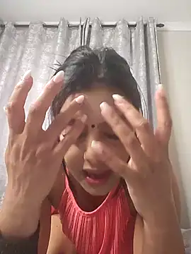 Snapshot of Indian_GlowingMiax chatting on November 14, 2025, 5:44 am Indian GlowingMiax online show from November 14, 2025, 5:44 am