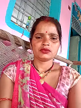 Rubi12A online show from April 12, 2026, 1:42 am