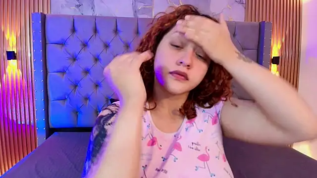 Snapshot of Suxan_White_ chatting on February 21, 2026, 12:18 pm Suxan White online show from February 21, 2026, 12:18 pm