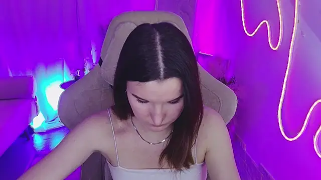 AgataWillis online show from November 20, 2025, 11:55 am