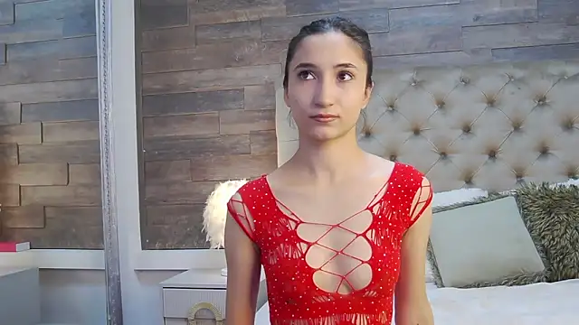 CarolinaBlair online show from October 31, 2025, 6:32 am