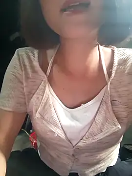 linda bae00 online show from April 15, 2026, 12:38 am