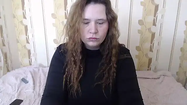 AdelinaLawson online show from February 26, 2025, 5:24 am