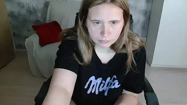 AdelinaLawson online show from April 18, 2026, 4:20 pm