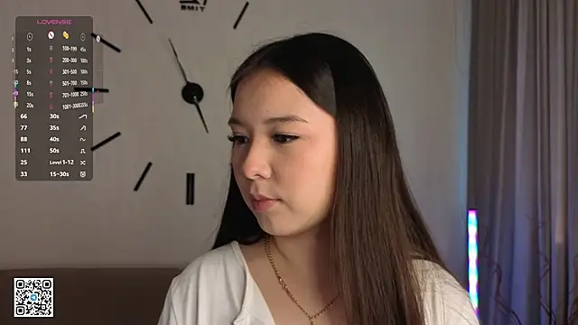 Snapshot of AlberthaEscue chatting on September 18, 2025, 4:15 am AlberthaEscue online show from September 18, 2025, 4:15 am