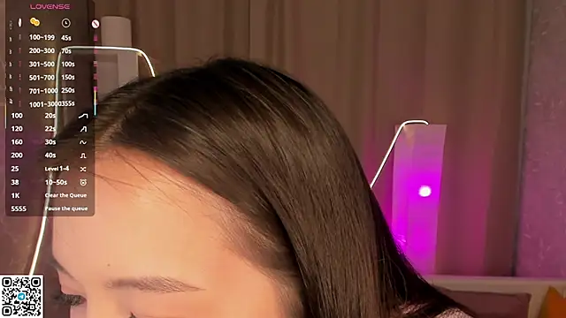 Snapshot of AlberthaEscue chatting on November 23, 2025, 4:11 am AlberthaEscue online show from November 23, 2025, 4:11 am