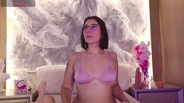 Snapshot of danna_dusky chatting on November 21, 2025, 10:03 am danna dusky online show from November 21, 2025, 10:03 am