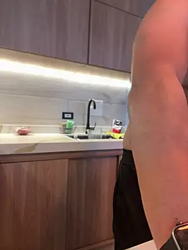 Tomas Olivia online show from March 4, 2026, 10:39 pm