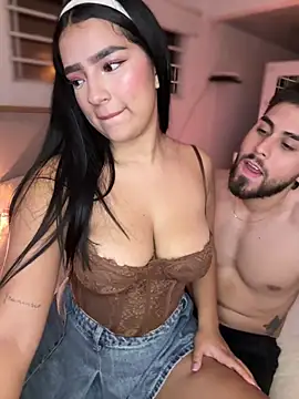 Snapshot of Tomas_Olivia chatting on September 25, 2025, 3:45 am Tomas Olivia online show from September 25, 2025, 3:45 am