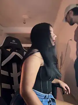 Snapshot of Tomas_Olivia chatting on November 15, 2025, 6:39 am Tomas Olivia online show from November 15, 2025, 6:39 am