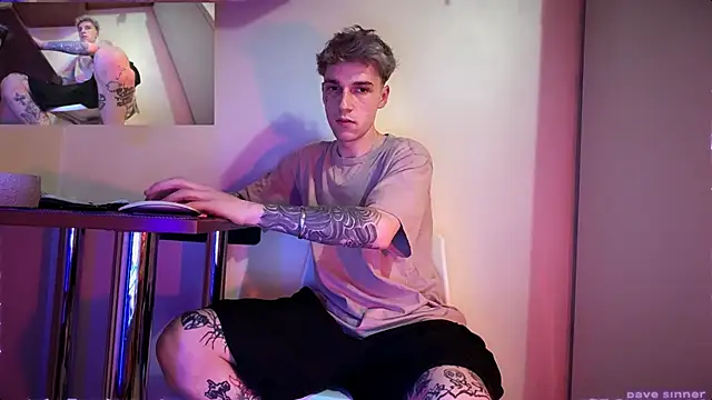 Snapshot of davesinner chatting on June 8, 2026, 1:39 am davesinner online show from June 8, 2026, 1:39 am