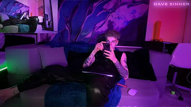 Snapshot of davesinner chatting on May 30, 2026, 9:31 pm davesinner online show from May 30, 2026, 9:31 pm