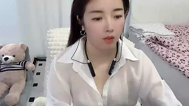 Snapshot of Xiali-166 chatting on October 27, 2025, 4:02 am Xiali-166 online show from October 27, 2025, 4:02 am