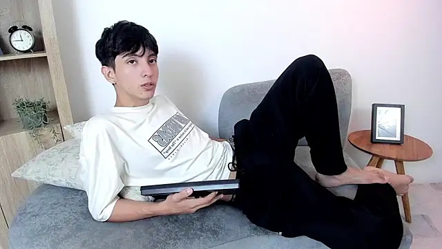 Snapshot of dear_jeycot chatting on November 10, 2025, 1:49 pm dear jeycot online show from November 10, 2025, 1:49 pm