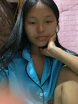 Snapshot of milo_bae chatting on April 21, 2026, 11:00 pm milo bae online show from April 21, 2026, 11:00 pm