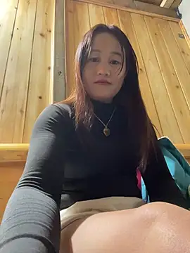 phungtiti online show from February 19, 2026, 11:34 pm