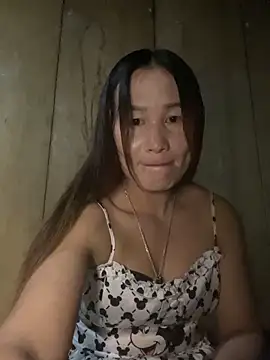 Snapshot of phungtiti chatting on October 15, 2025, 1:52 pm phungtiti online show from October 15, 2025, 1:52 pm