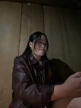 phungtiti online show from December 21, 2025, 1:02 pm