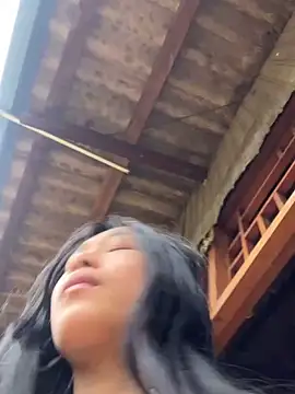 Snapshot of EmLy02 chatting on January 7, 2026, 2:49 am EmLy02 online show from January 7, 2026, 2:49 am