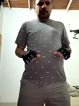 Snapshot of Diabloproducciones chatting on November 16, 2025, 5:17 pm Diabloproducciones online show from November 16, 2025, 5:17 pm