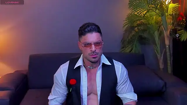 Snapshot of dennis_cox1 chatting on October 30, 2025, 9:01 pm dennis cox1 online show from October 30, 2025, 9:01 pm