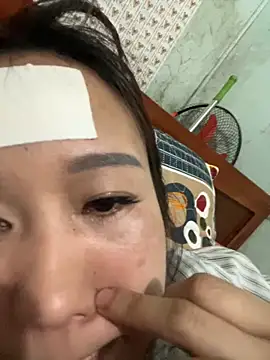 Snapshot of qinejr37 chatting on November 12, 2025, 9:46 am qinejr37 online show from November 12, 2025, 9:46 am