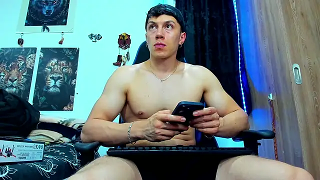 Snapshot of javiersexymann chatting on March 22, 2025, 6:33 am javiersexymann online show from March 22, 2025, 6:33 am