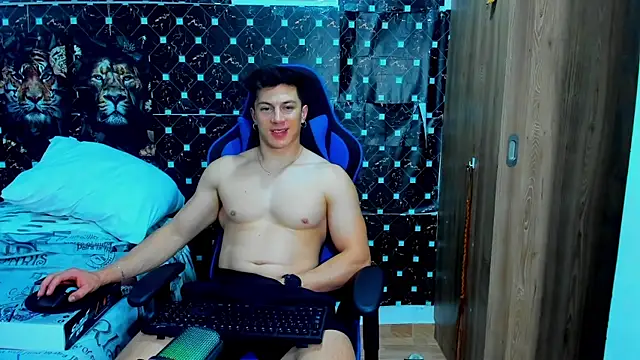 Snapshot of javiersexymann chatting on December 16, 2025, 5:44 am javiersexymann online show from December 16, 2025, 5:44 am