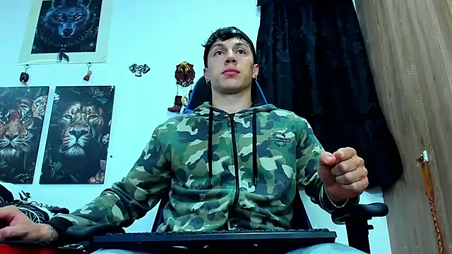 Snapshot of javiersexymann chatting on March 3, 2025, 2:11 am javiersexymann online show from March 3, 2025, 2:11 am