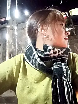 Mini3333 online show from February 5, 2026, 12:50 am