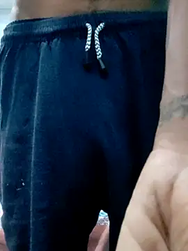 Snapshot of sanddyk99 chatting on March 1, 2026, 6:52 pm sanddyk99 online show from March 1, 2026, 6:52 pm