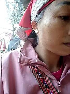 Snapshot of lucybaby00 chatting on November 26, 2025, 9:53 am lucybaby00 online show from November 26, 2025, 9:53 am