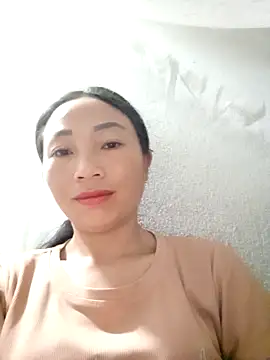 Snapshot of lucybaby00 chatting on November 6, 2025, 10:47 pm lucybaby00 online show from November 6, 2025, 10:47 pm