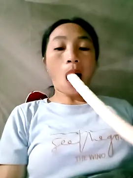 Snapshot of lucybaby00 chatting on October 26, 2025, 10:43 pm lucybaby00 online show from October 26, 2025, 10:43 pm