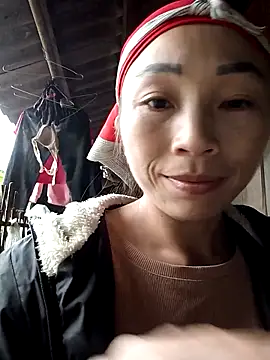 Snapshot of lucybaby00 chatting on November 12, 2025, 4:16 am lucybaby00 online show from November 12, 2025, 4:16 am