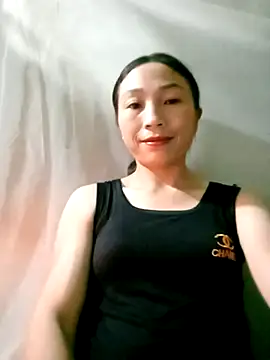 Snapshot of lucybaby00 chatting on November 17, 2025, 1:59 pm lucybaby00 online show from November 17, 2025, 1:59 pm