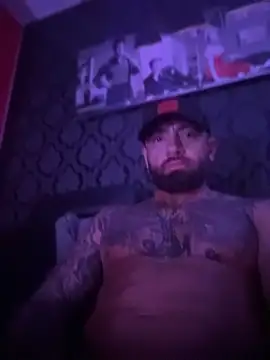 CoradoDe online show from April 11, 2026, 9:40 pm