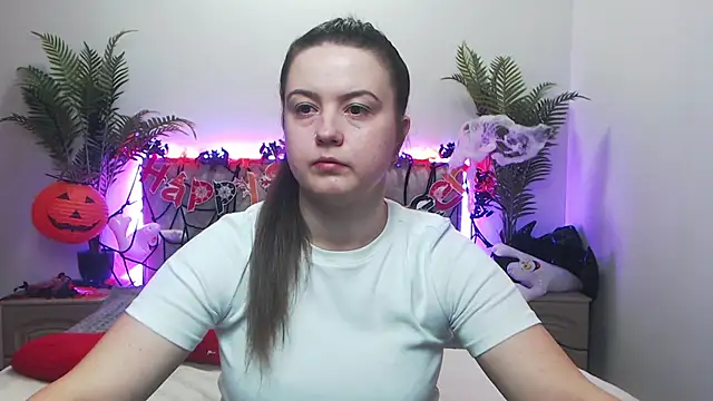 Snapshot of MavkaCute chatting on October 30, 2025, 7:00 pm MavkaCute online show from October 30, 2025, 7:00 pm